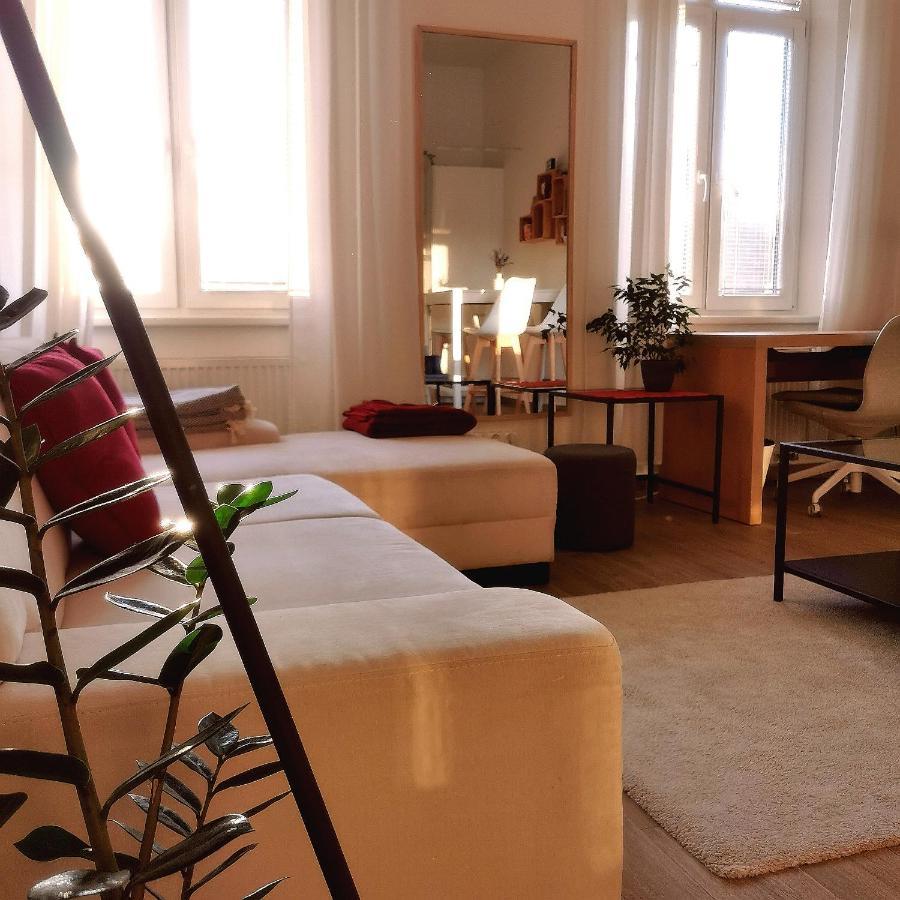 Cozyhome In Old Town, Presidential Apartment Pressburg Exterior foto